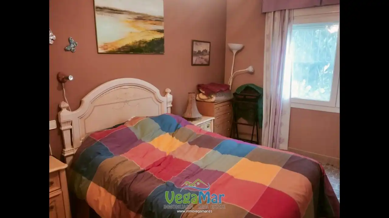 Schlafzimmer von Erdgeschoss zum Verkauf in Almuñécar mit Klimaanlage und Terrasse