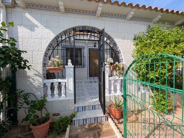 Casa en venda a Calle Nerea-Claras