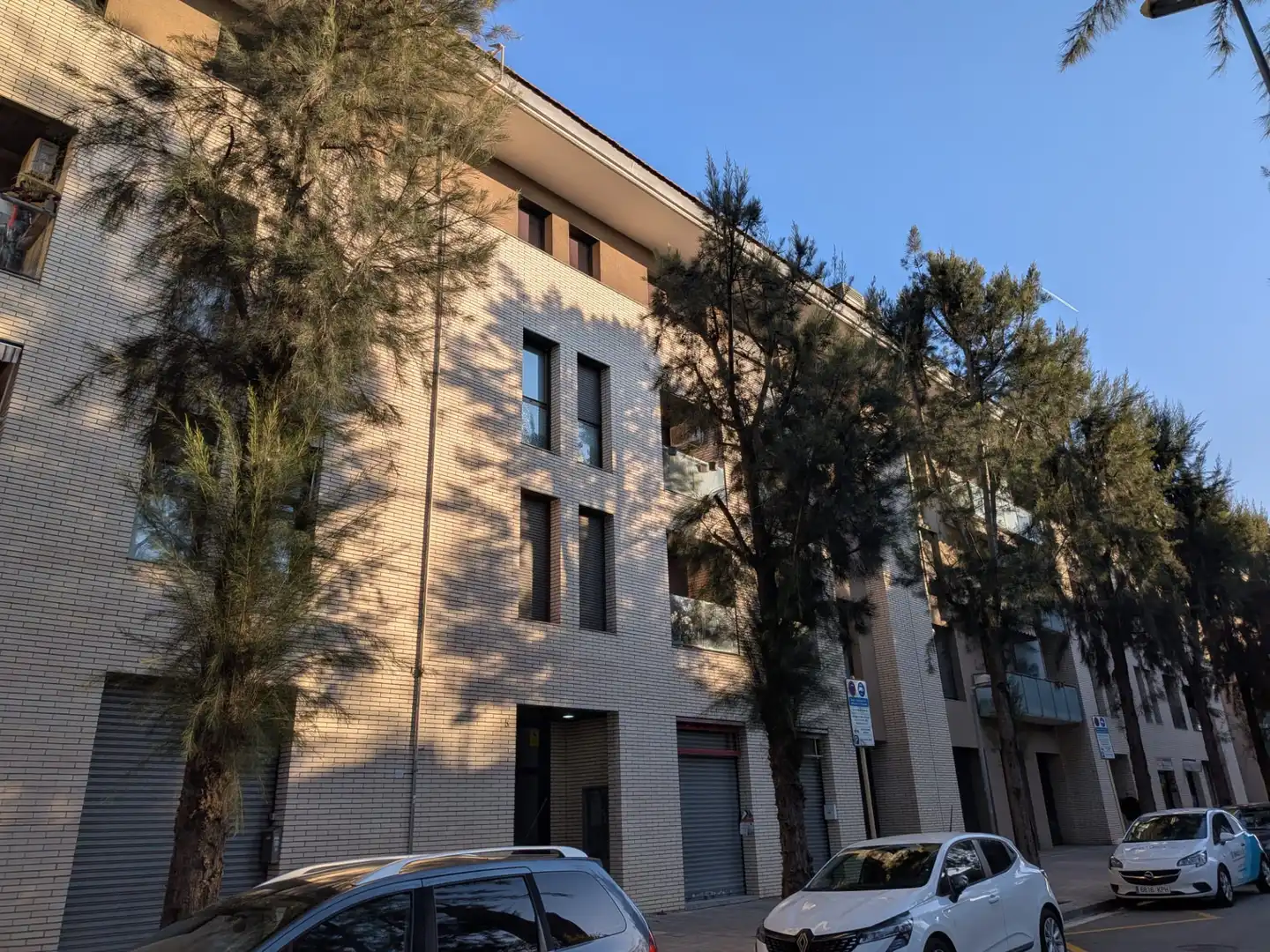 Duplexes for sale in Carrer del Barcelonès, Fontsanta - Fatjó
