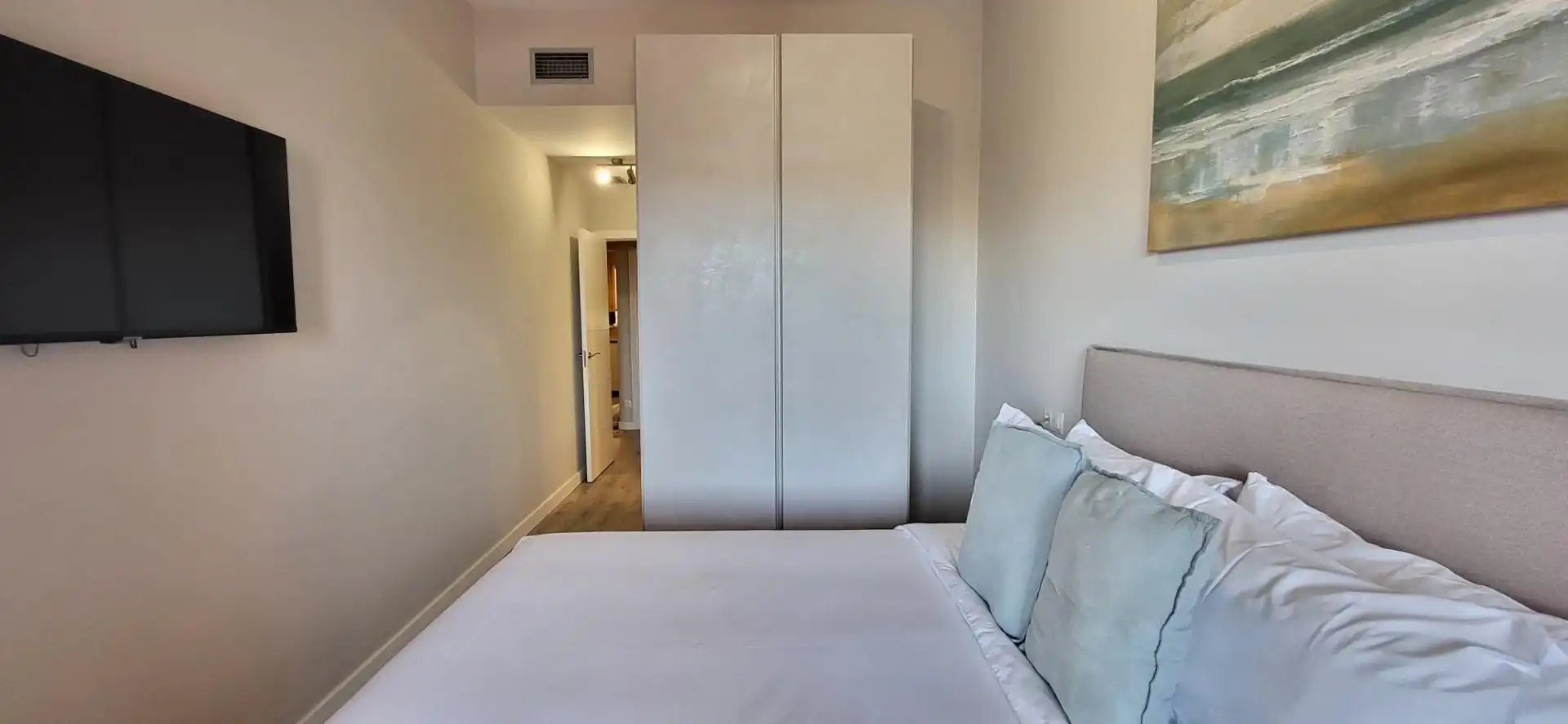 Dormitori de Apartament en venda en Benahavís amb Aire condicionat, Calefacció i Jardí privat