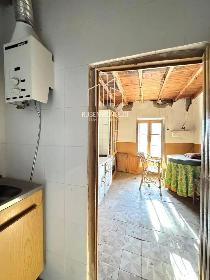 Cuina de Casa o xalet en venda en Calzada de Valdunciel amb Terrassa