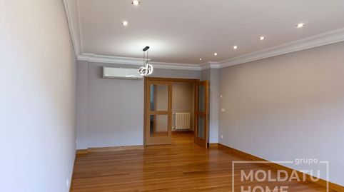 Foto 4 de Piso en venta en Paseo Uribitarte, Albia, Bilbao