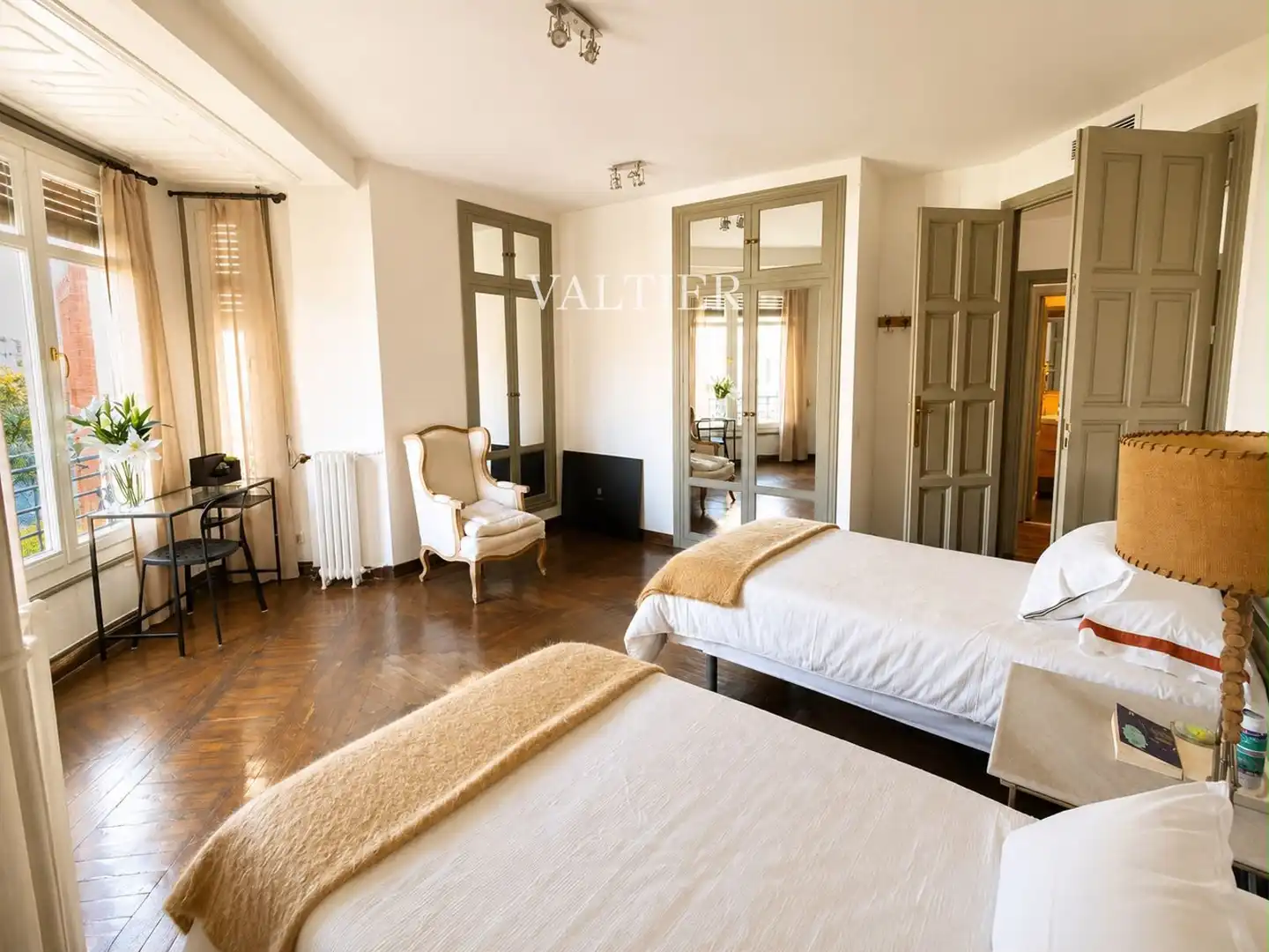 Schlafzimmer von Wohnung zur Miete in Madrid mit Klimaanlage, Heizung und Terrasse