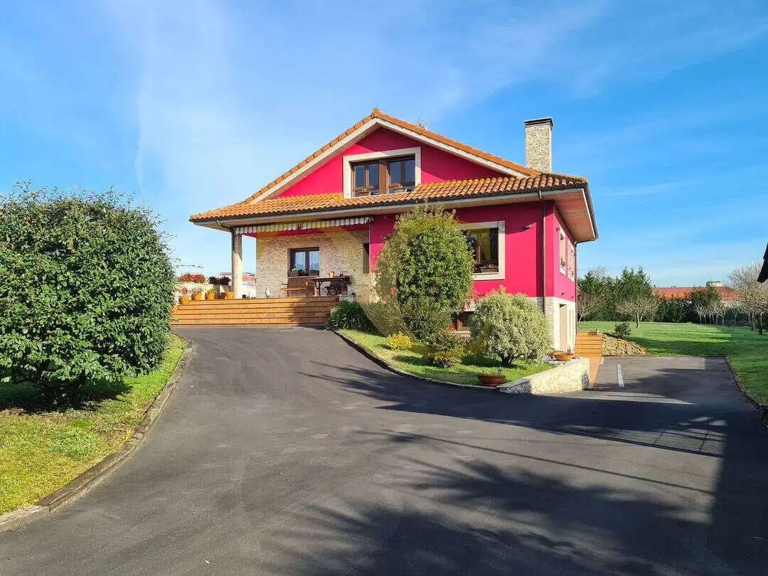 Vista exterior de Casa o chalet en venta en Siero con Calefacción, Terraza y Trastero