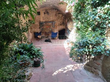 Casa rustica con giardino in vendita a Calle Racó