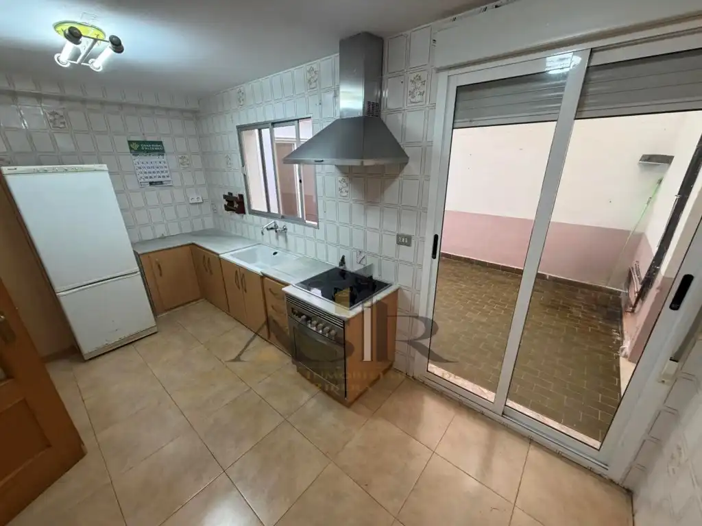 Flat for sale in Calle Via Sucronense, imagen 13