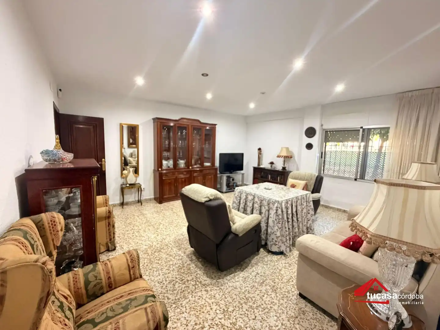 Sala de estar de Piso en venta en Córdoba con Aire acondicionado, Trastero y Amueblado