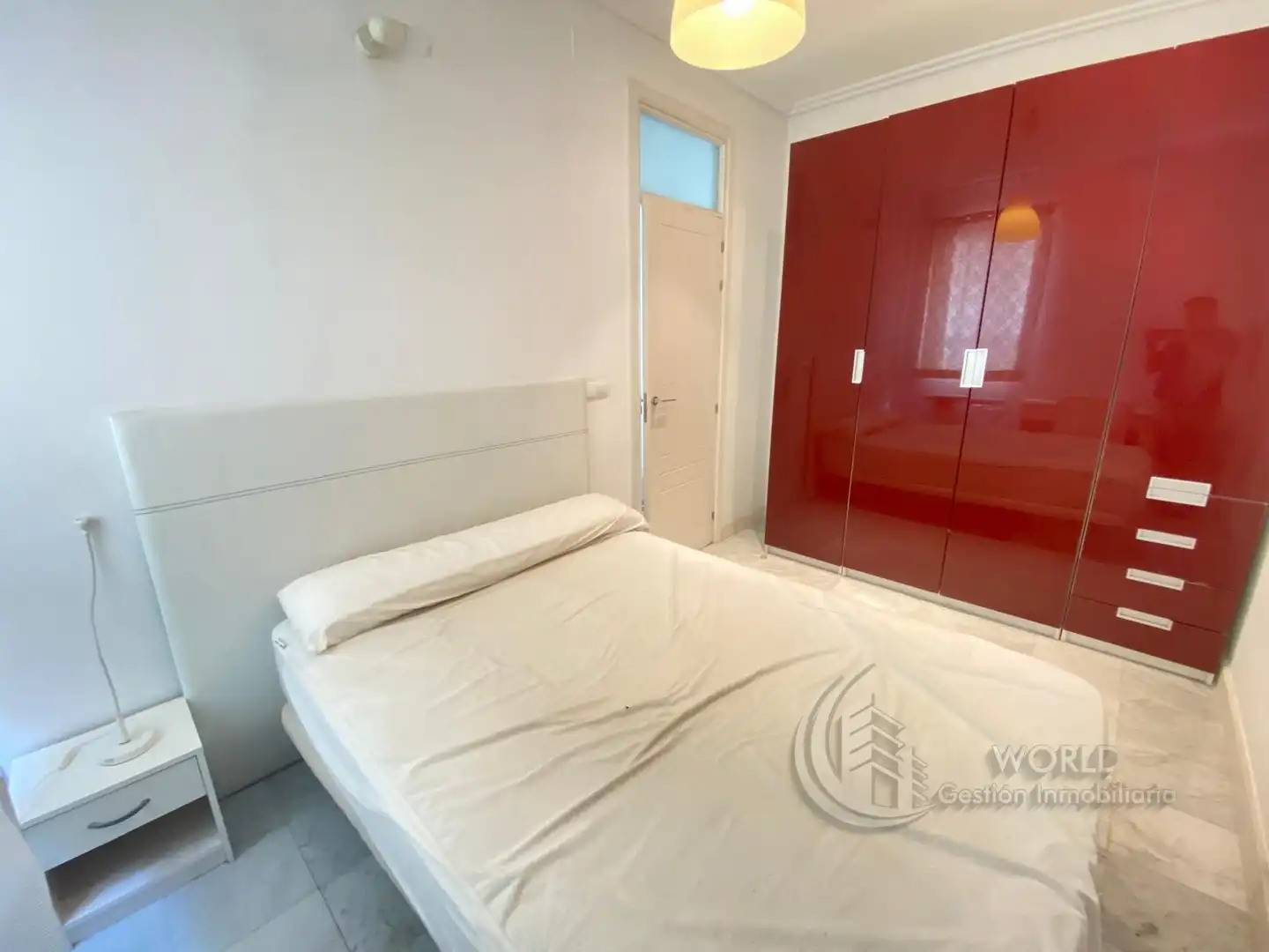 Bedroom of Flat for rent in Chamberí