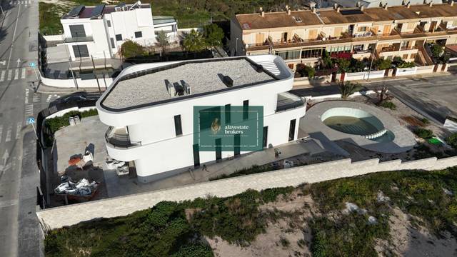 Casa-chalet en Venta en Calle la Sequia en La Font - Mezquitas