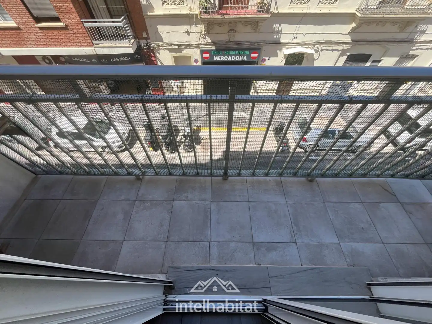 Terraza de Piso en venta en Valencia con Aire acondicionado, Terraza y Amueblado