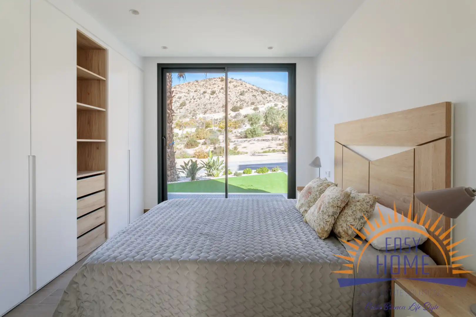 Bedroom of Houses for sale in Monforte del Cid  with Air Conditioner, Heating and Private garden