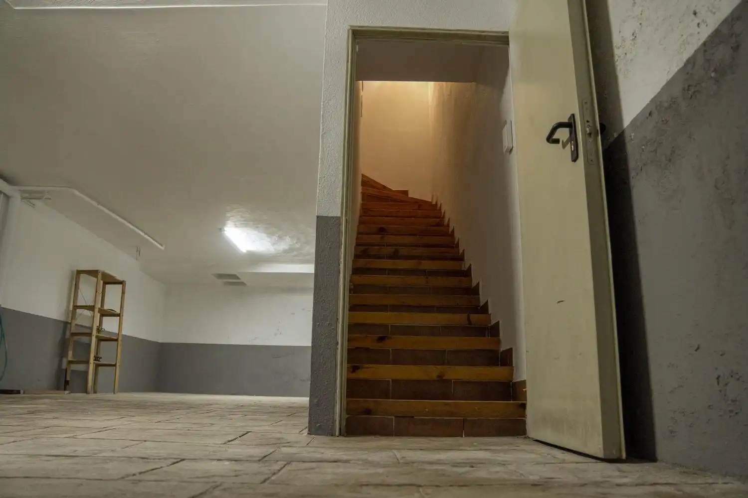Einfamilien-Reihenhaus zur Miete in Miraflores de la Sierra mit Heizung, Möbliert und Balkon