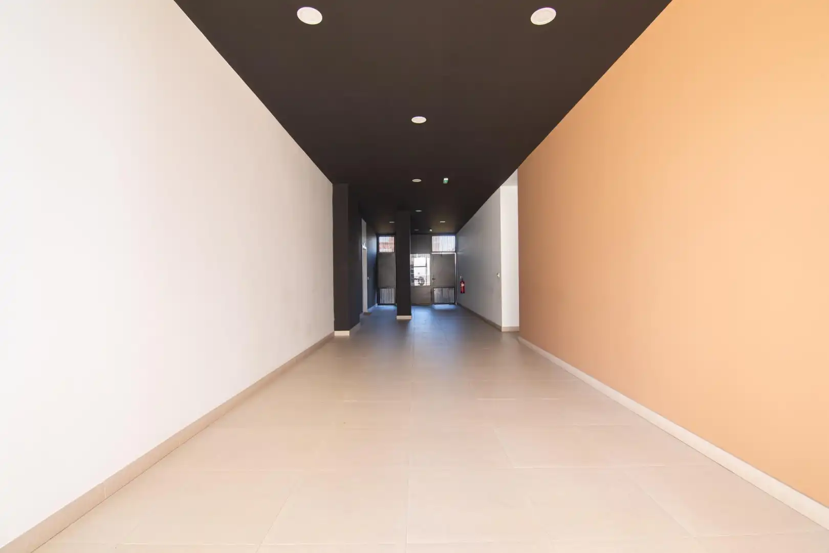 Ground floor for sale in Elche / Elx  with Air Conditioner, Heating and Private garden