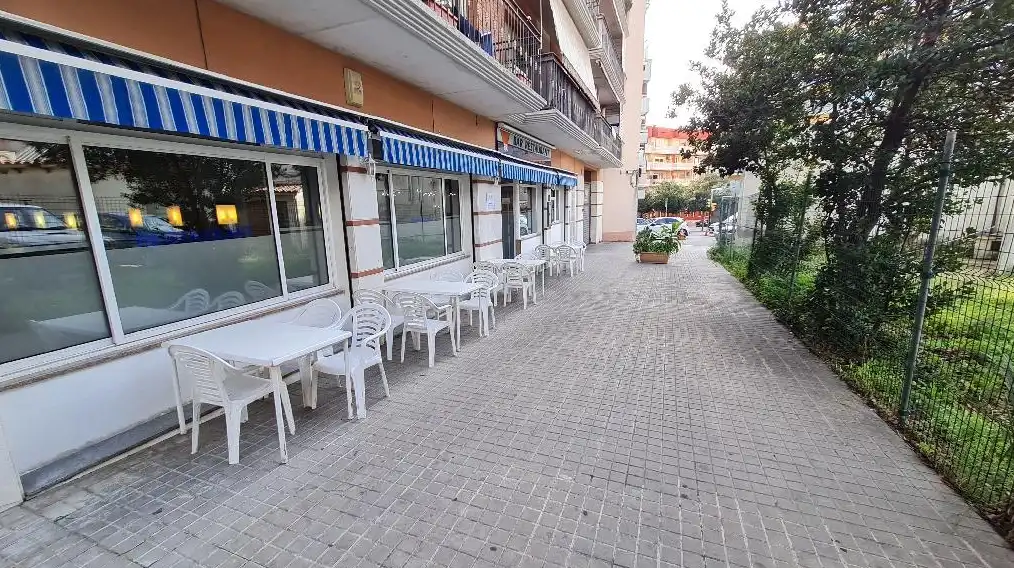 Local en traspaso en Blanes con Aire acondicionado, Calefacción y Terraza