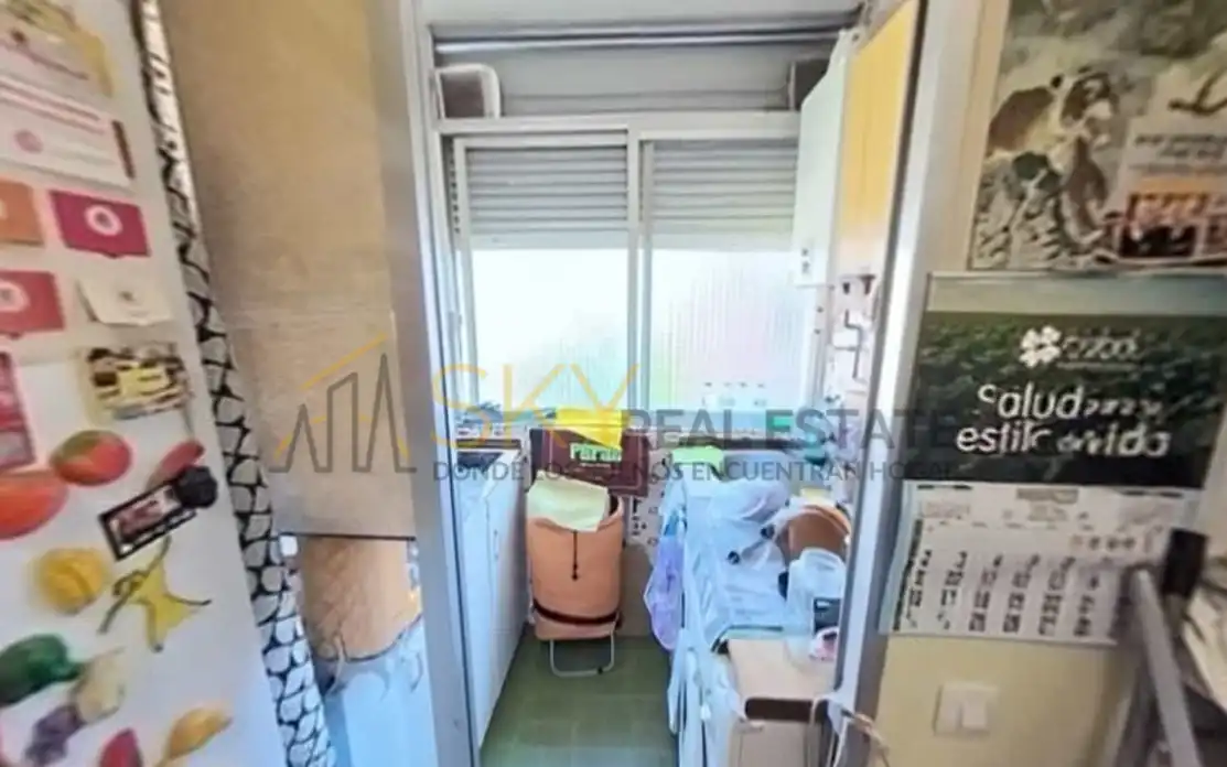 Flat for sale in Madrid  with Furnished