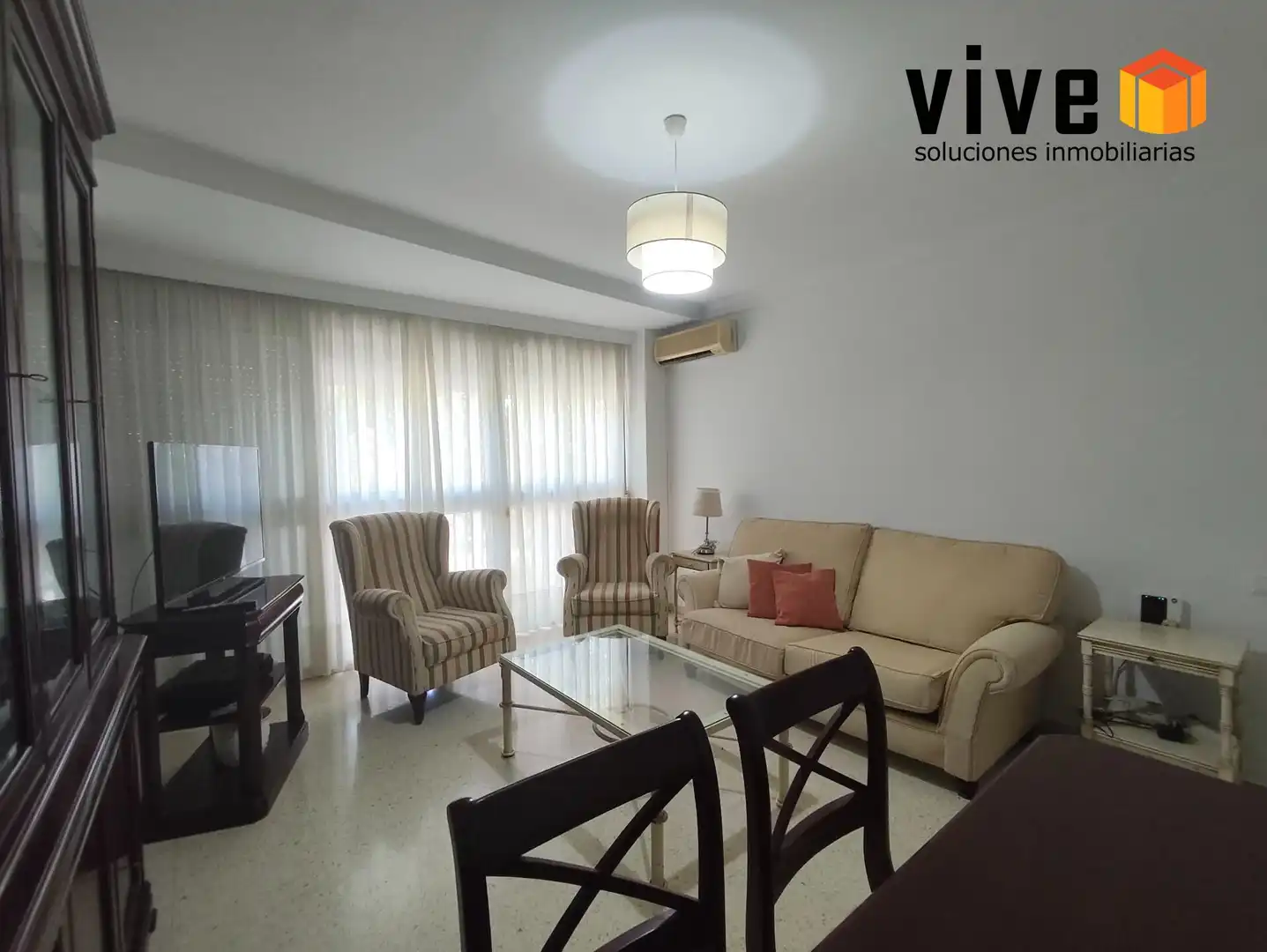 Sala de estar de Piso de alquiler en Sevilla con Aire acondicionado, Amueblado y Balcón