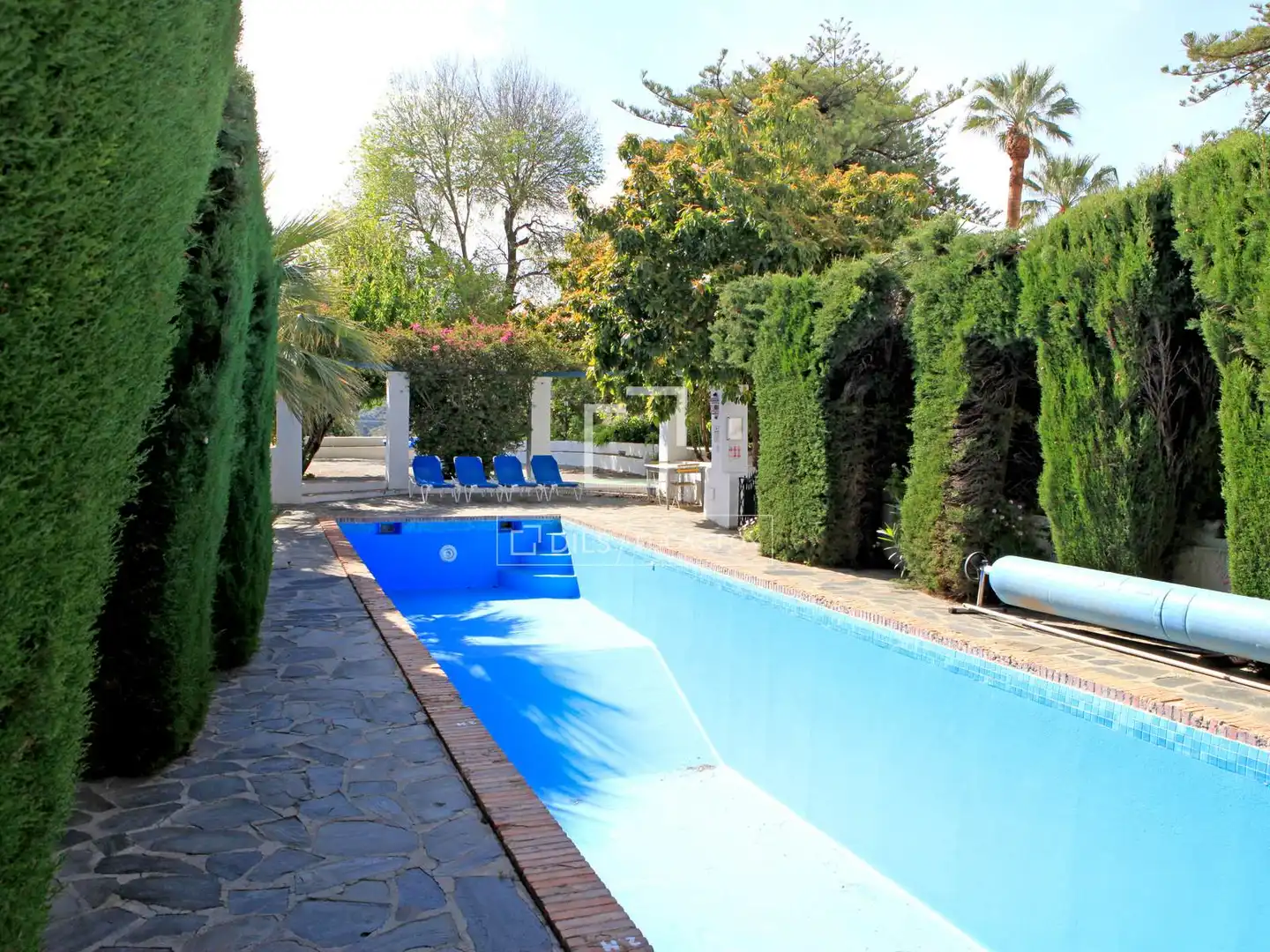 Piscina de Finca rústica en venta en Otívar con Aire acondicionado, Jardín privado y Terraza