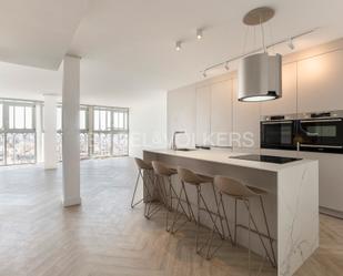 Cuina de Apartament en venda en  Barcelona Capital amb Aire condicionat i Calefacció
