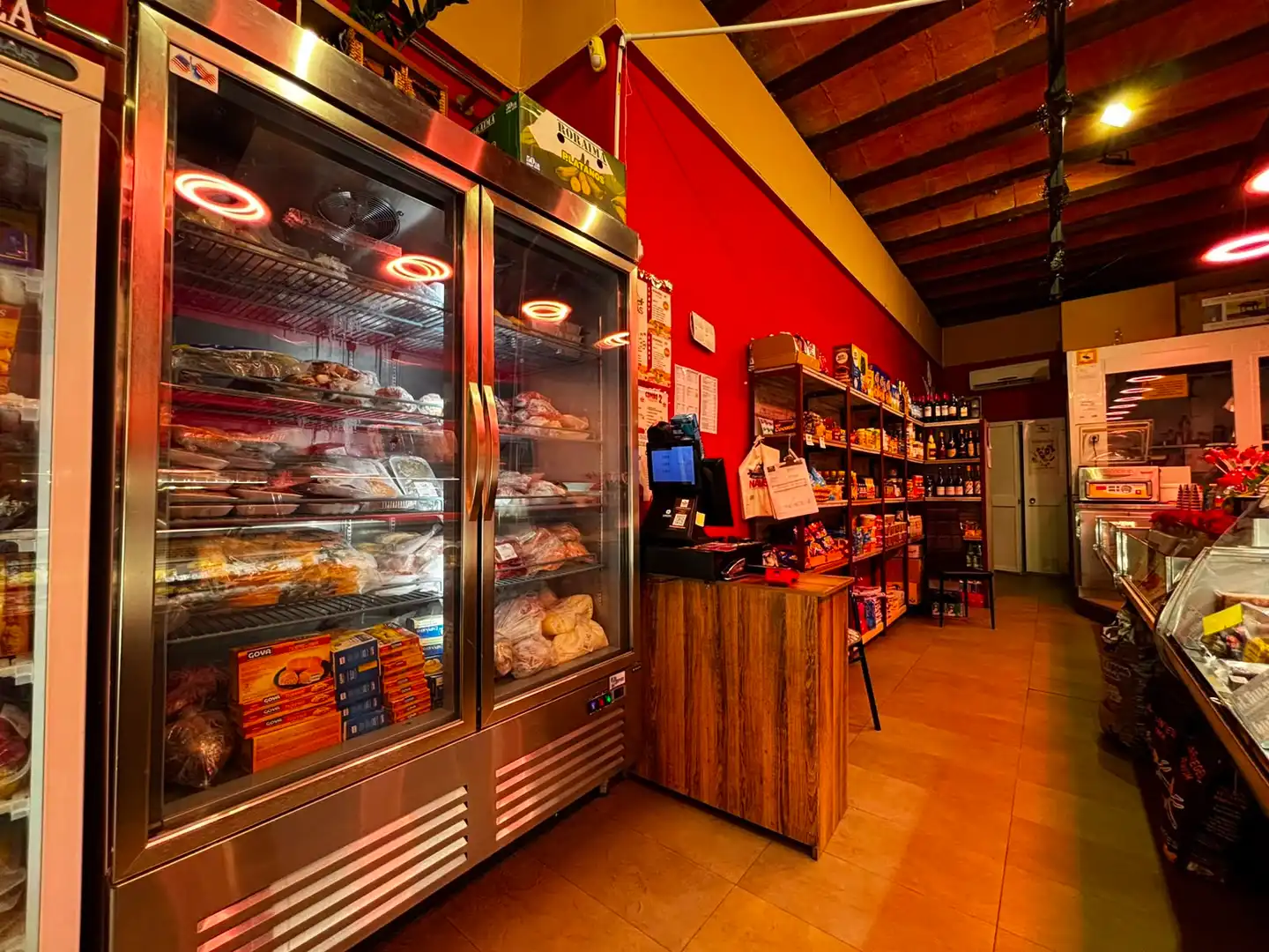 Local en traspaso en Les Corts