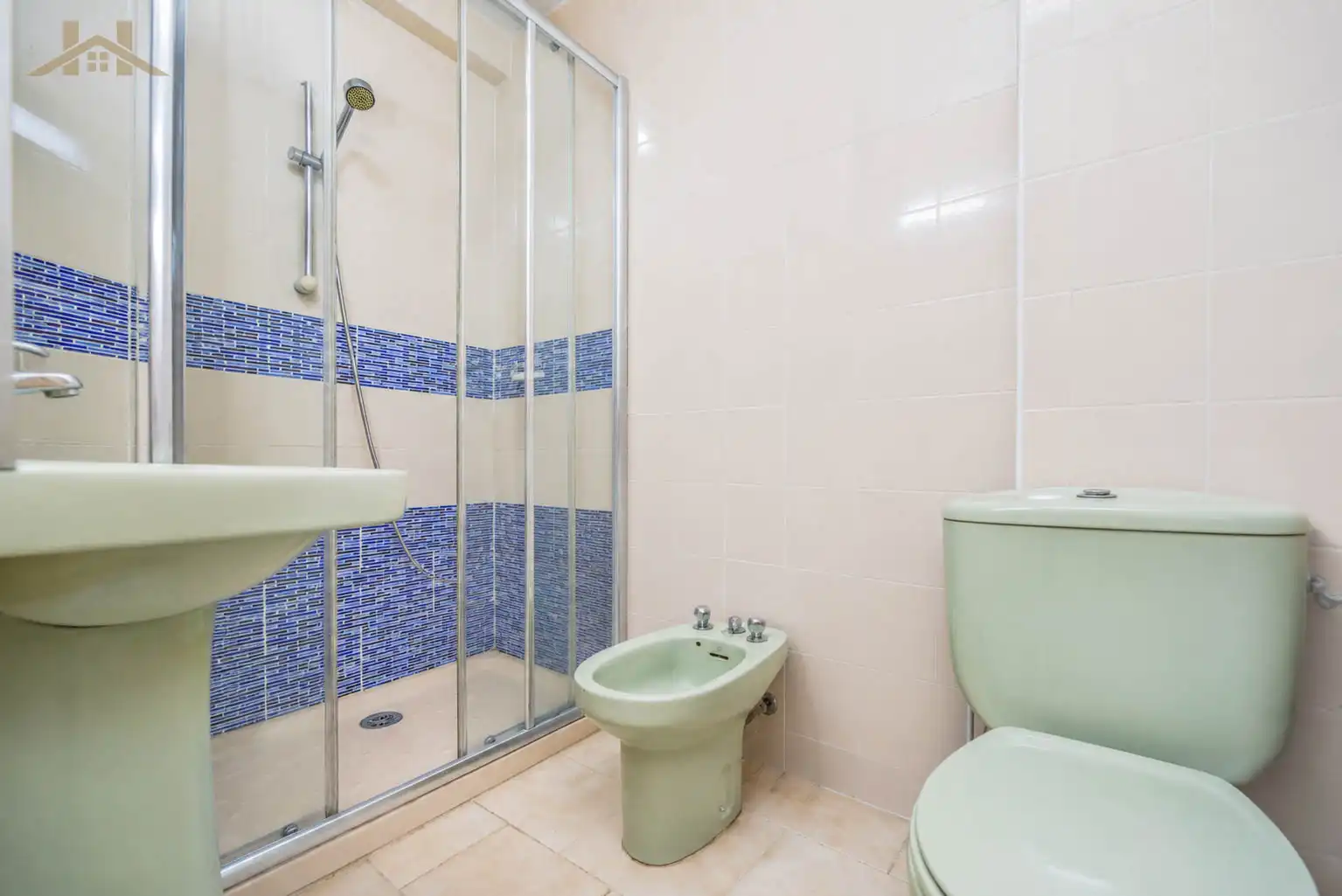 Flat with terrace for sale in Calle de la Reina Mercedes, imagen 10