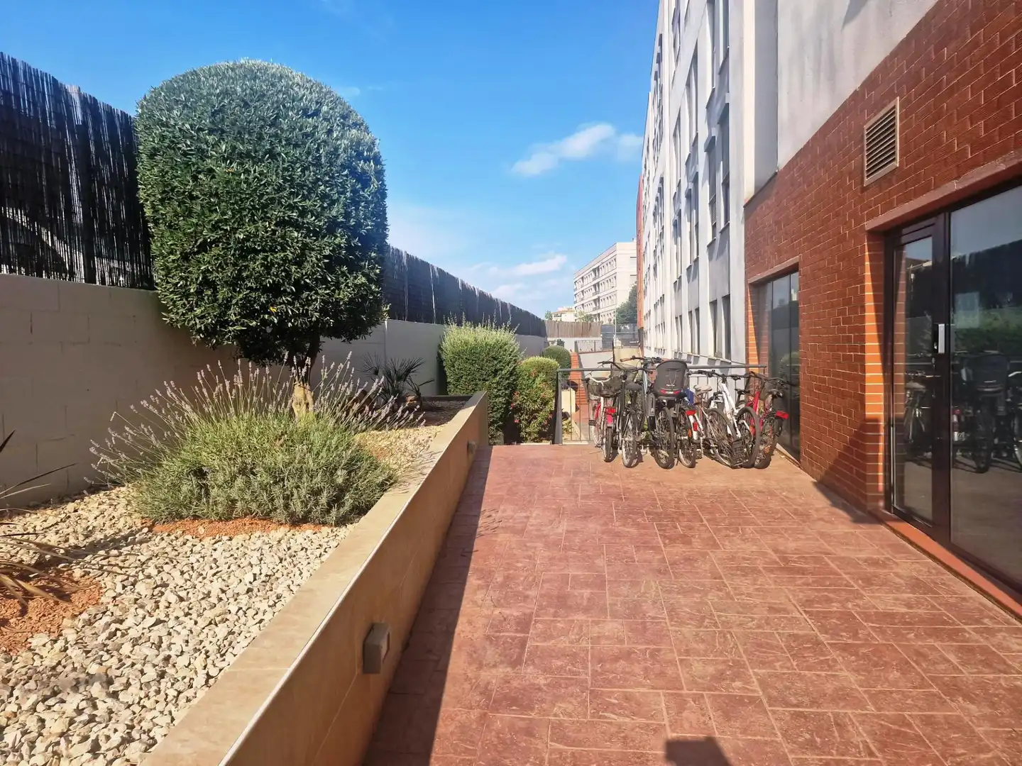 Exterior view of Flat for sale in Cambrils  with Air Conditioner, Furnished and Community pool
