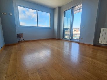 Appartamento con balcone in vendita a Centre - Sant Oleguer