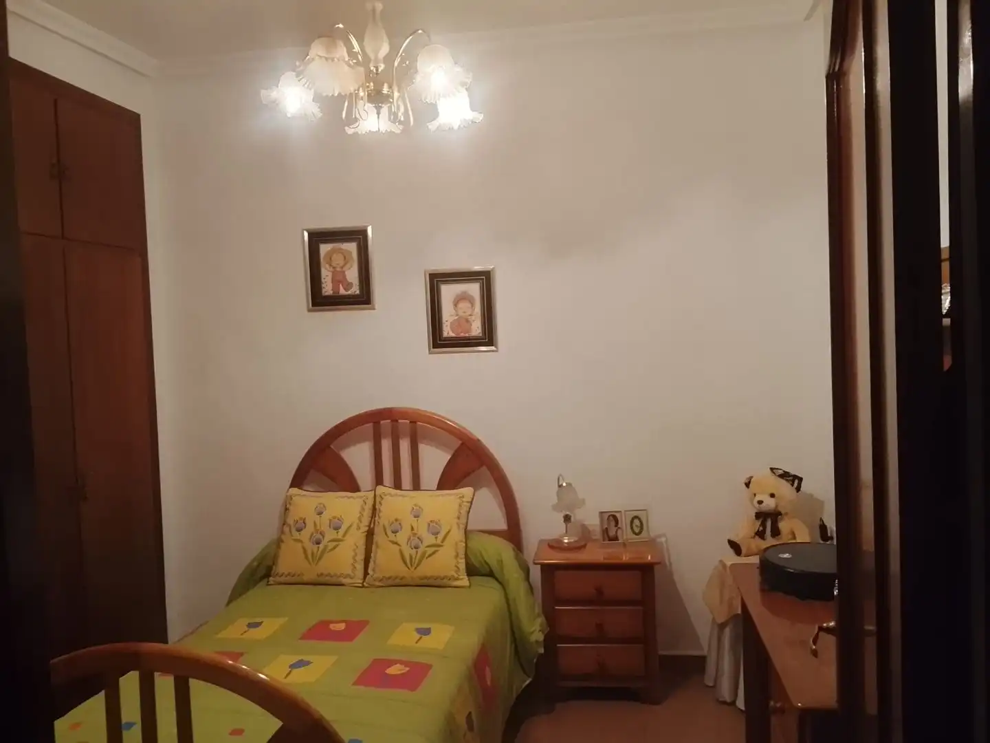 Bedroom of Houses for sale in Pedro Muñoz, Ciudad Real