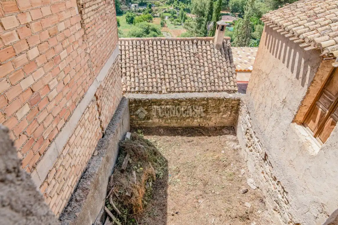 Casa adosada en venta en Quéntar con Terraza