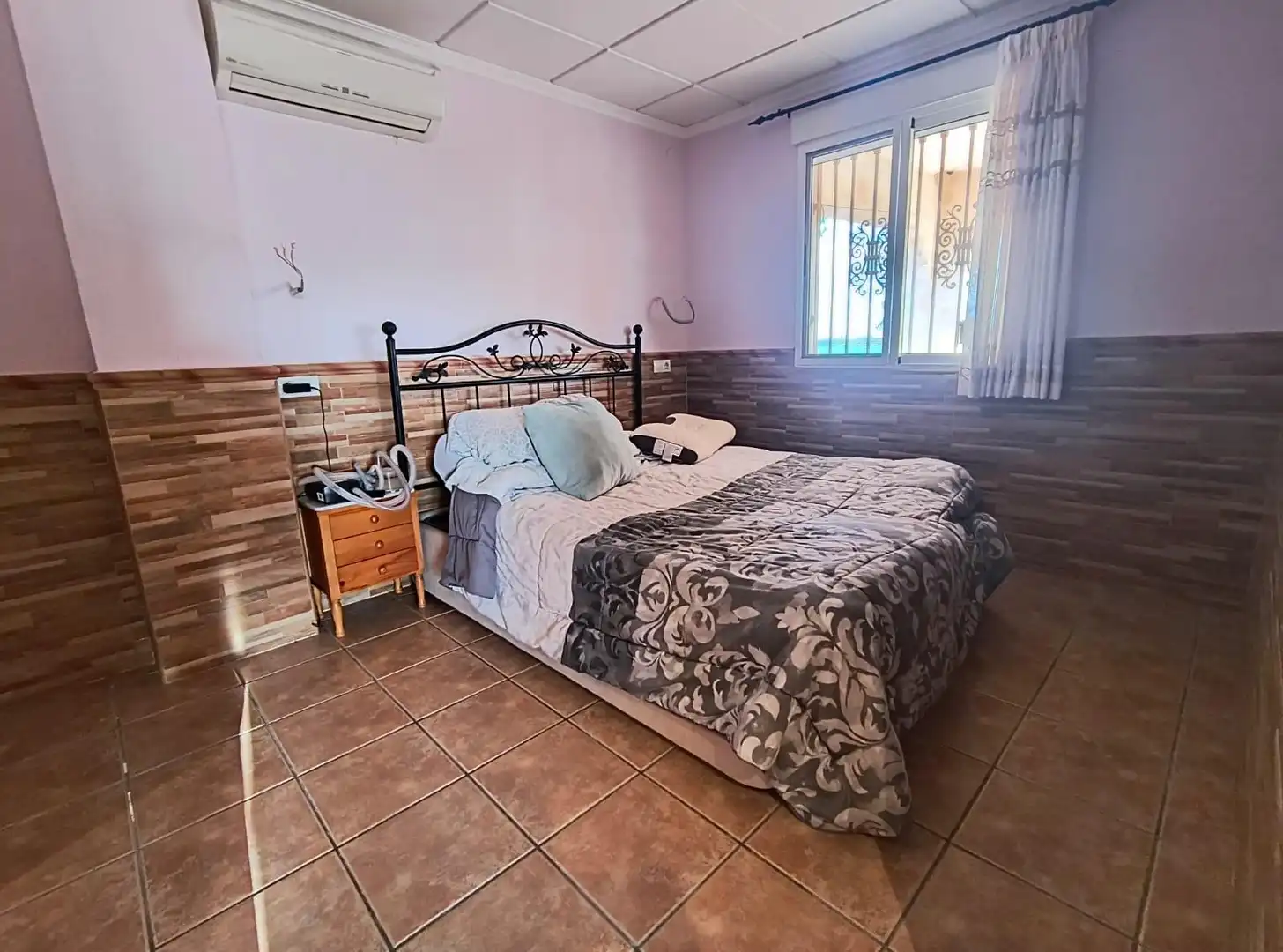 Dormitori de Casa o xalet en venda en Crevillent amb Aire condicionat, Jardí privat i Traster