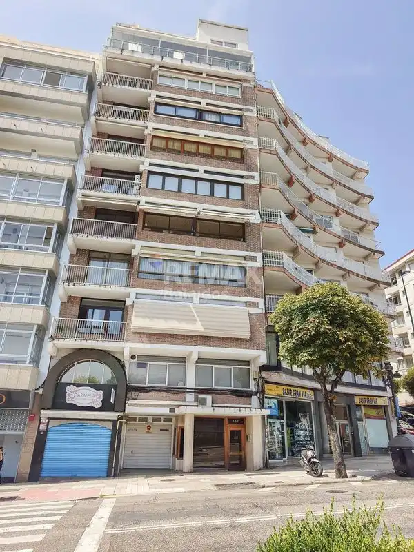 Piso con terraza en venta en Avenida da Gran Vía, imagen 8