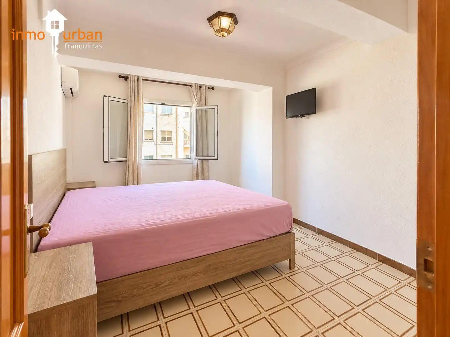 Flat with terrace for sale in Llevant, imagen 9