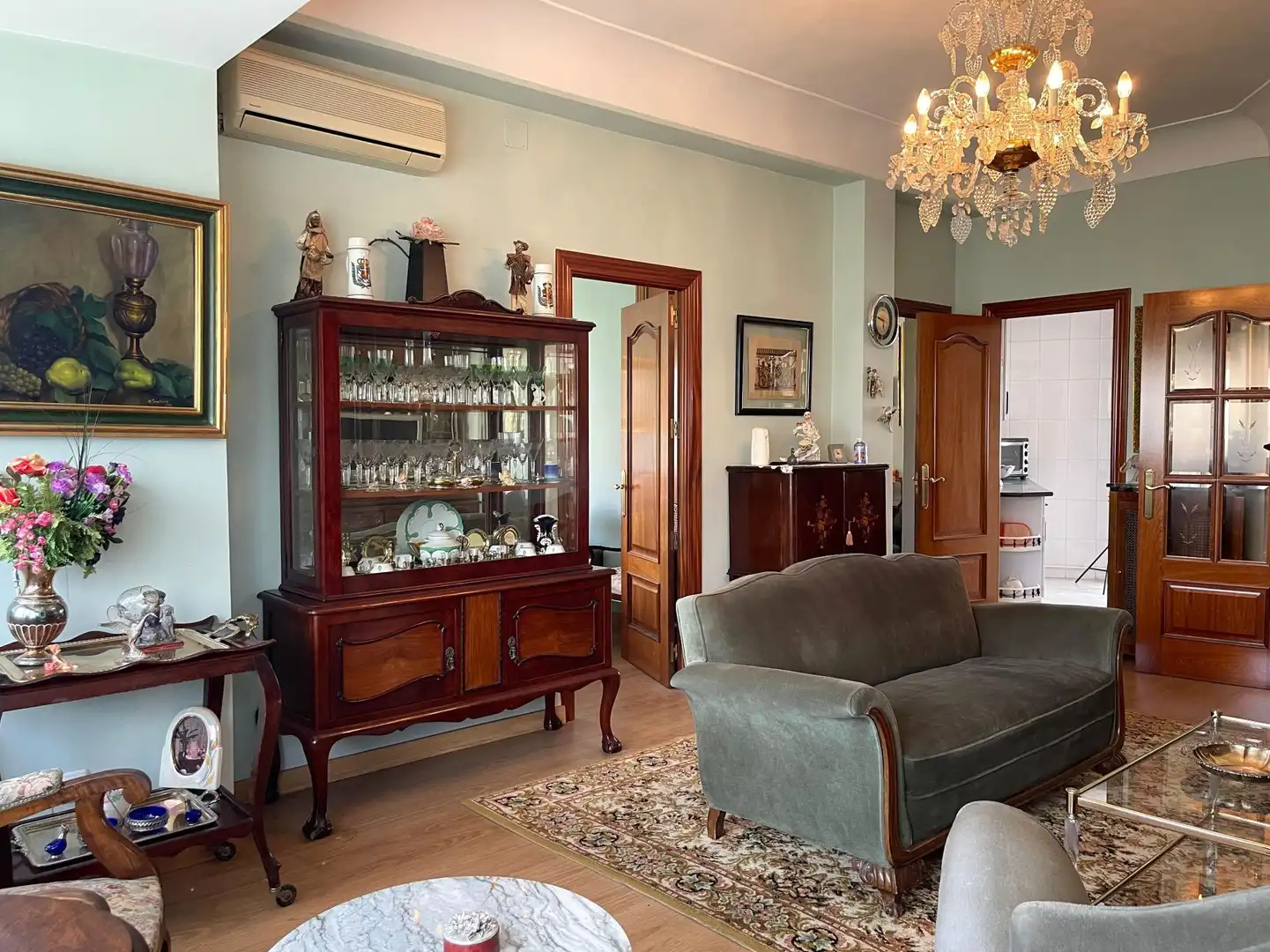 Sala d'estar de Pis en venda en Madrid amb Aire condicionat i Calefacció