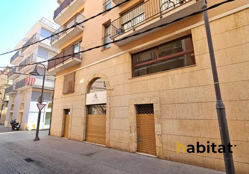 Gewerbefläche zum Verkauf in Carrer de Sant Pere 21, imagen 2
