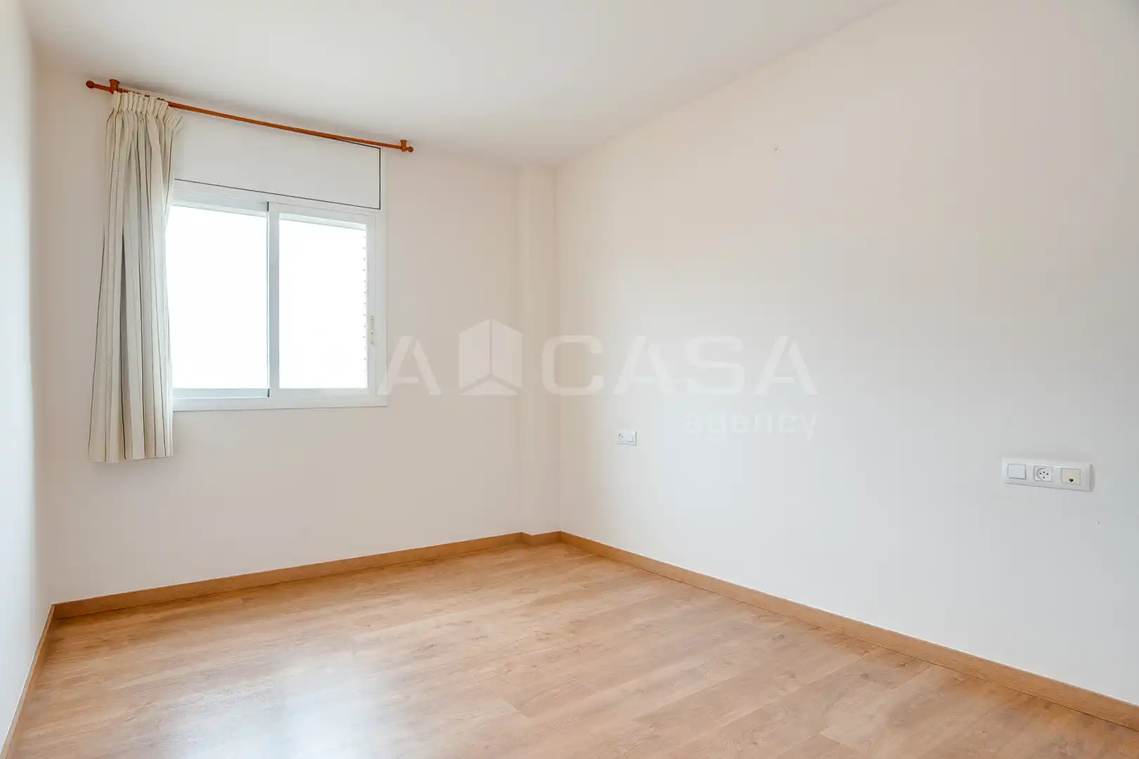 Dormitori de Pis en venda en Canovelles amb Aire condicionat, Calefacció i Parquet