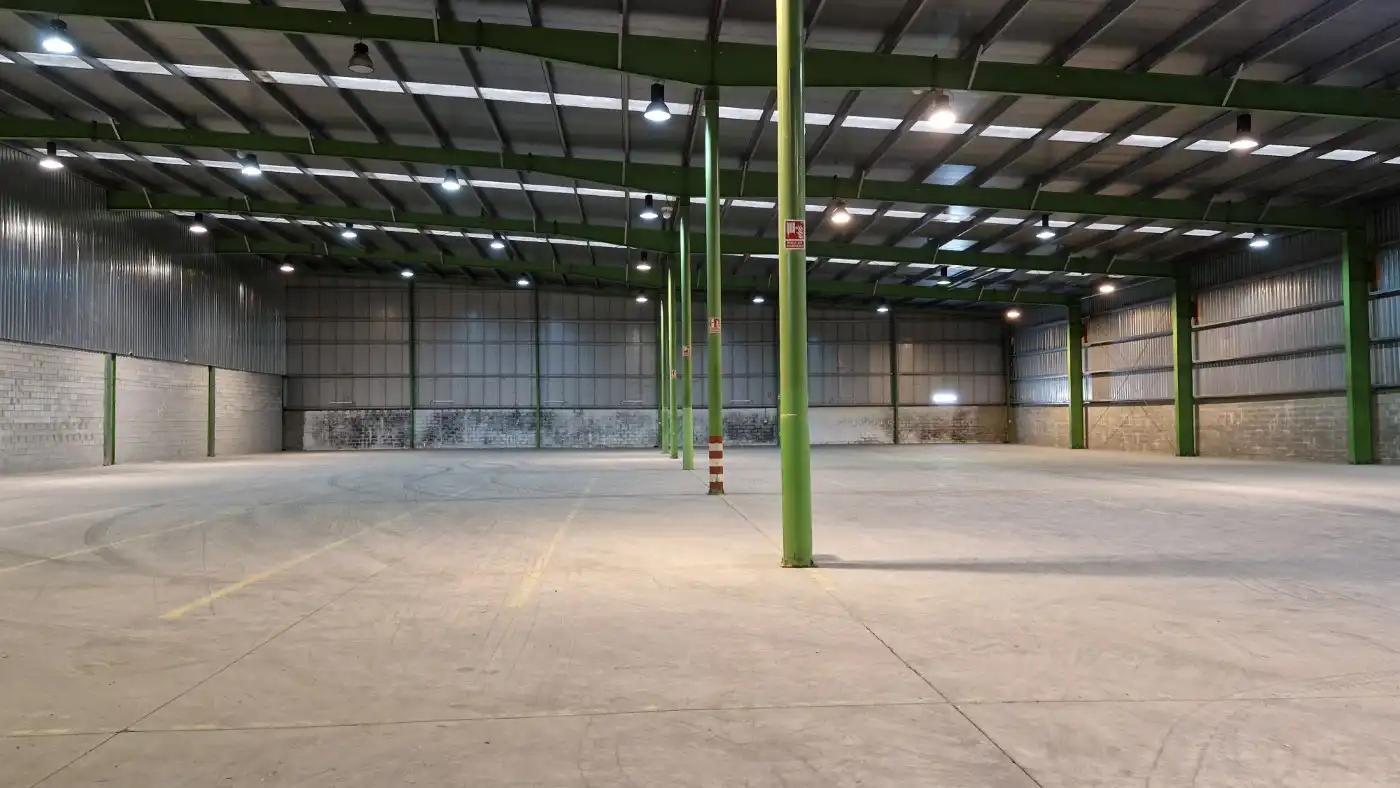Nave industrial in vendita a Coirós, Coirós, La Coruña, España, imagen 19