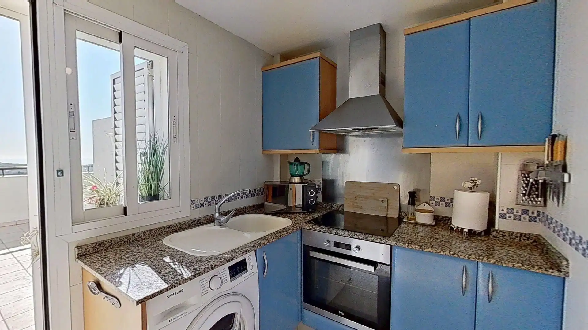 Cuina de Apartament en venda en Villajoyosa / La Vila Joiosa amb Aire condicionat, Calefacció i Terrassa