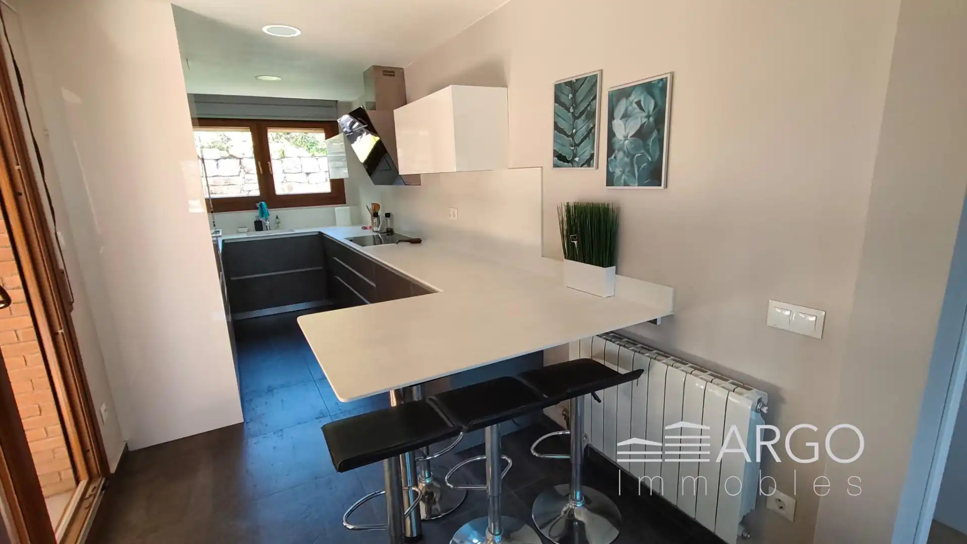 Cocina de Casa o chalet en venta en Vallromanes con Aire acondicionado, Calefacción y Jardín privado