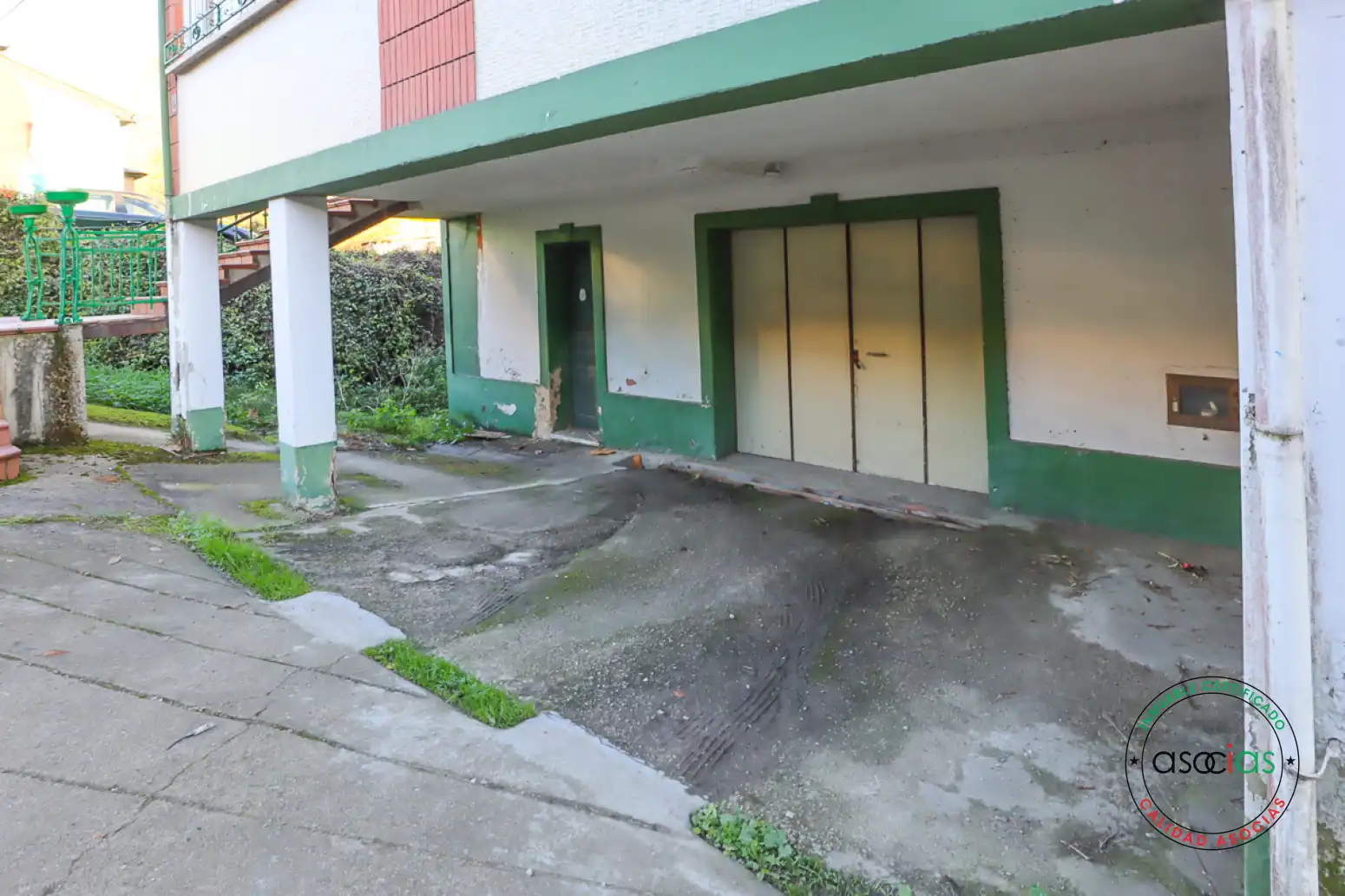 Parking de Casa o chalet en venta en Langreo con Calefacción, Trastero y Amueblado