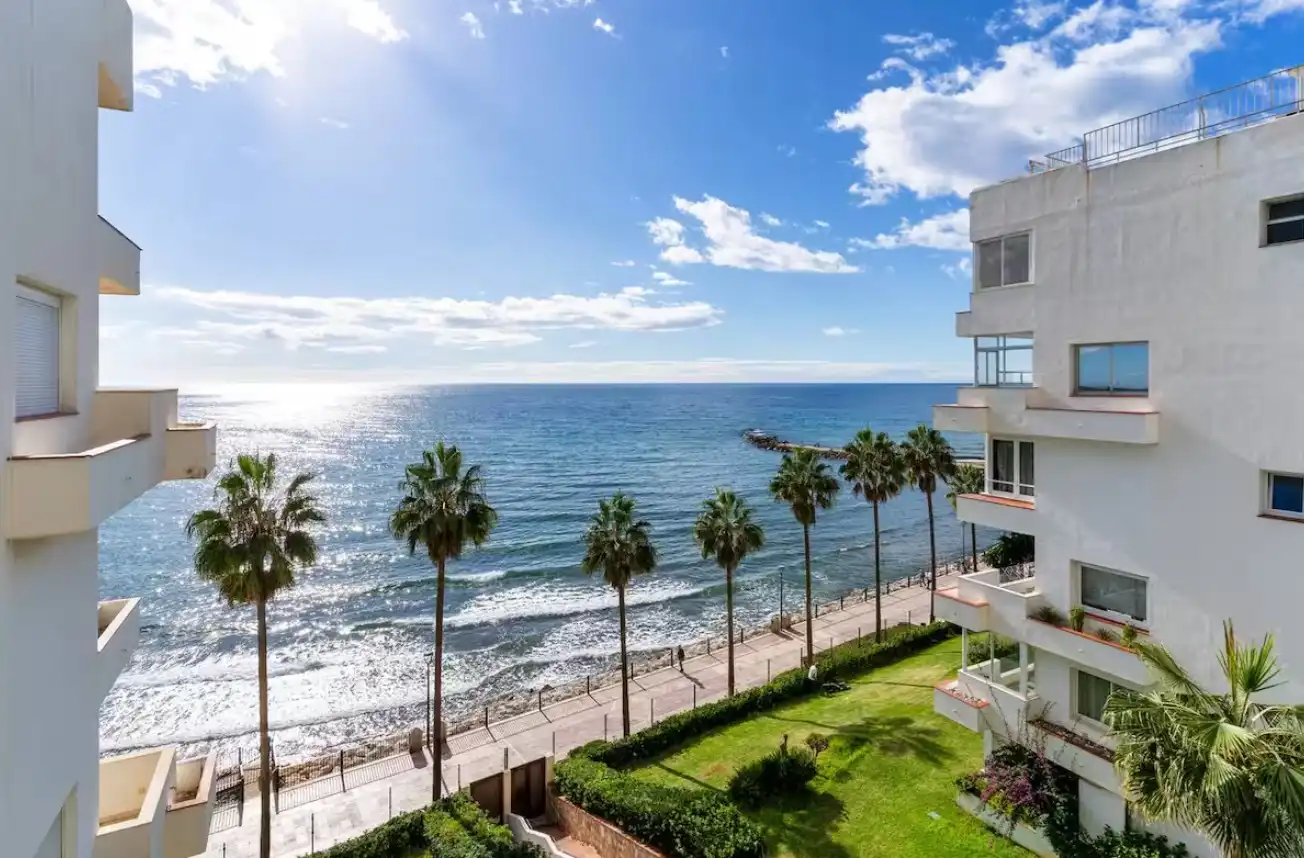Apartments for rent in Avenida Severo Ochoa, 16, Playa Bajadilla - Puertos