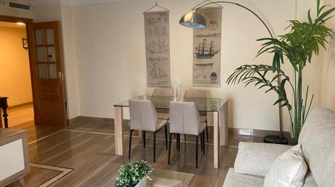 Photo 2 of Flat to rent in Reyes Católicos, Centro - Sagrario,  Granada Capital