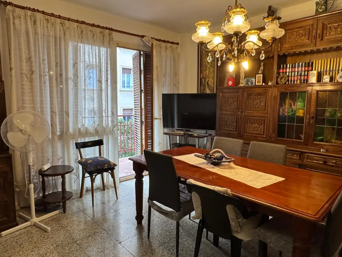 Comedor de Piso en venta en Barcelona con Aire acondicionado, Terraza y Horno