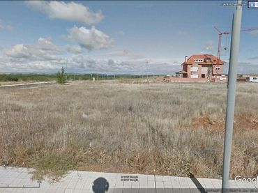 Terreny residencial en venda a Benavente