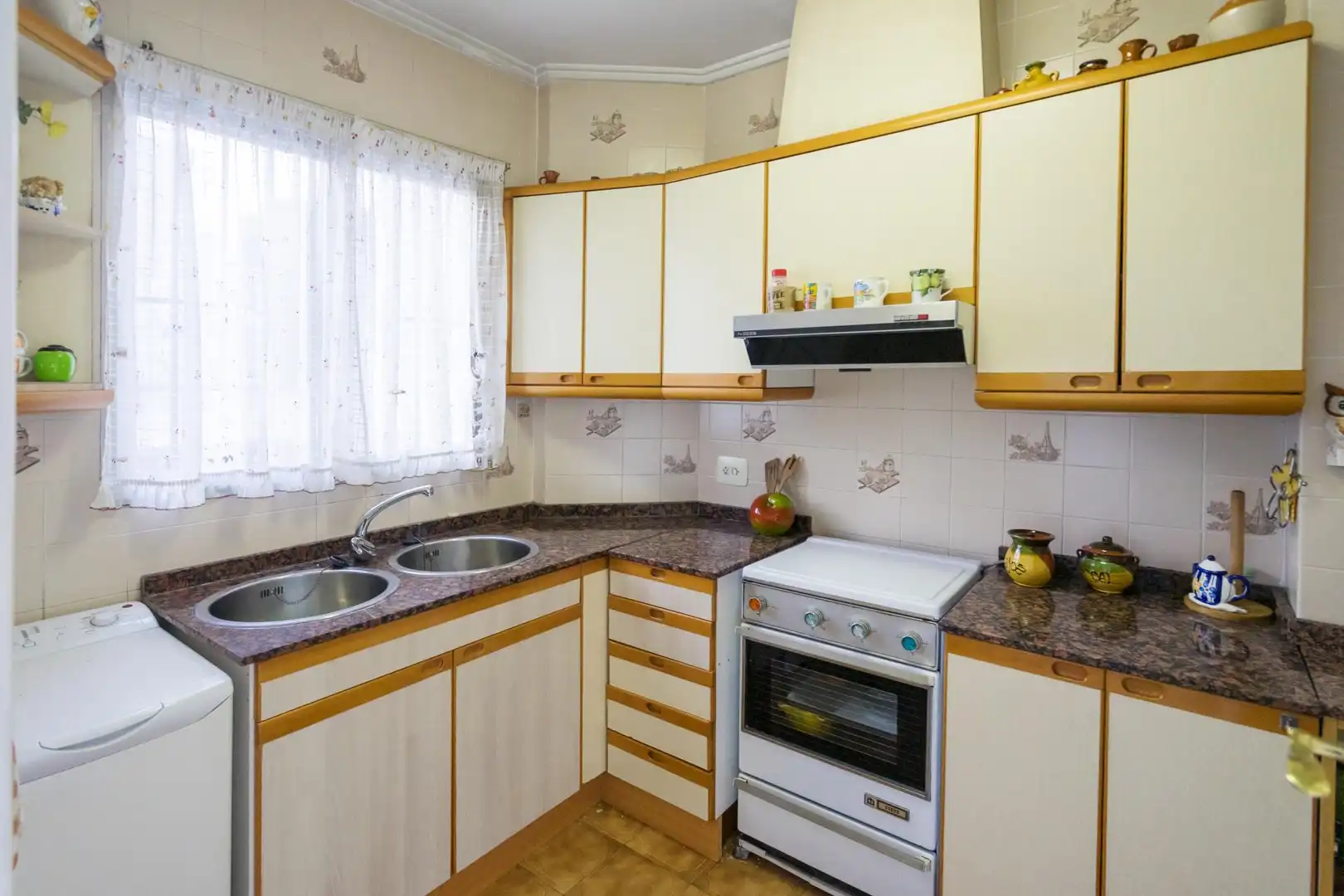 Kitchen of Flat for sale in Valencia