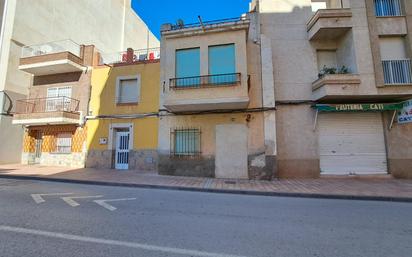 Vista exterior de Casa o xalet en venda en Lorca amb Terrassa i Balcó