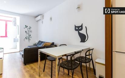 Bedroom of Flat to rent in  Barcelona Capital  with Air Conditioner, Heating and Furnished