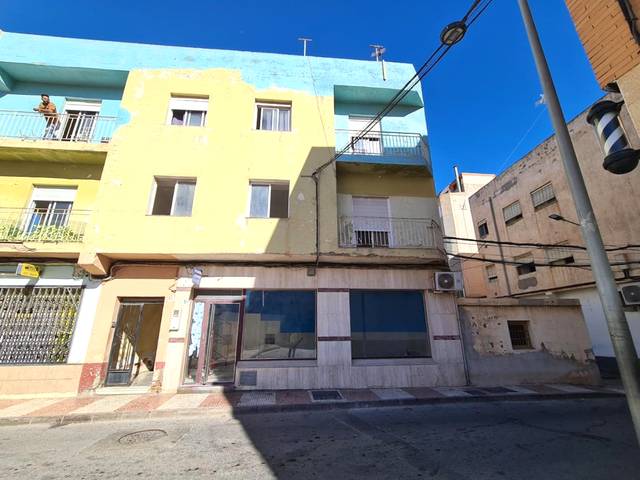 Piso en Venta en Roquetas Pueblo