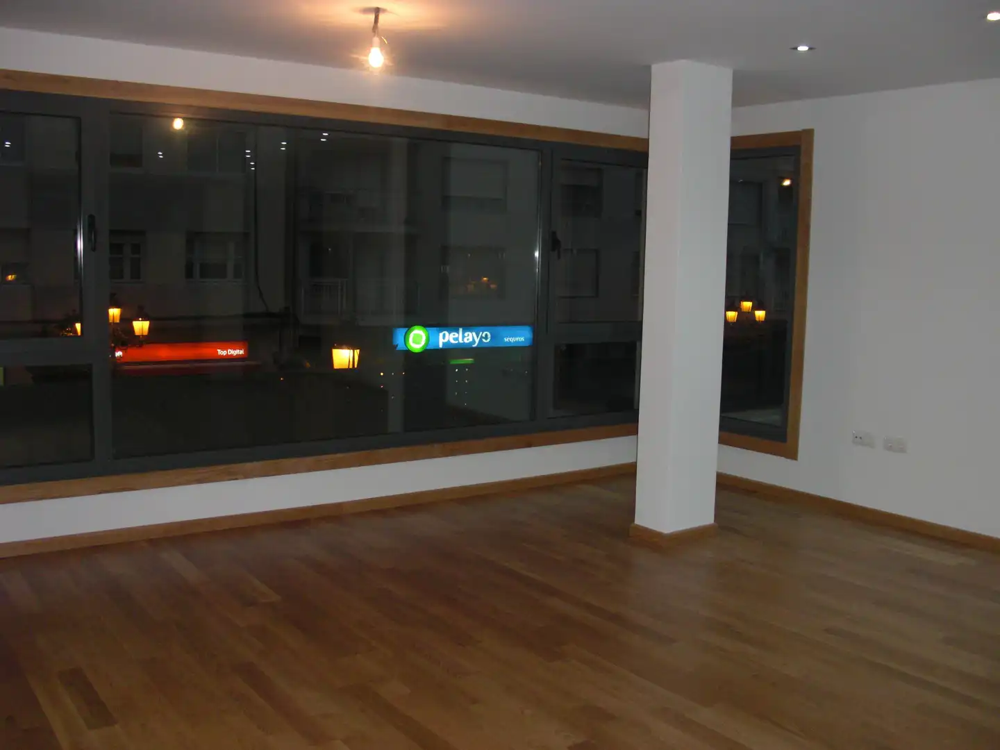 Casa o chalet de alquiler en Vigo  con Jardín privado, Terraza y Alarma