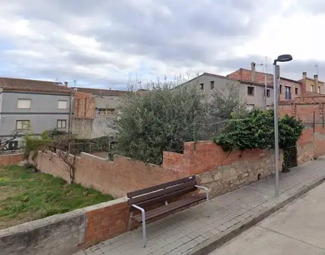 Casa o xalet en venda en Sant Martí de Tous amb Calefacció, Jardí privat i Terrassa