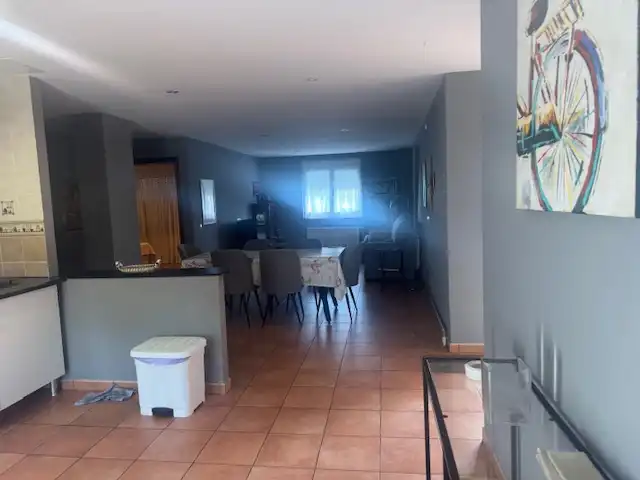 Menjador de Casa o xalet en venda en Castropol amb Calefacció, Jardí privat i Parquet