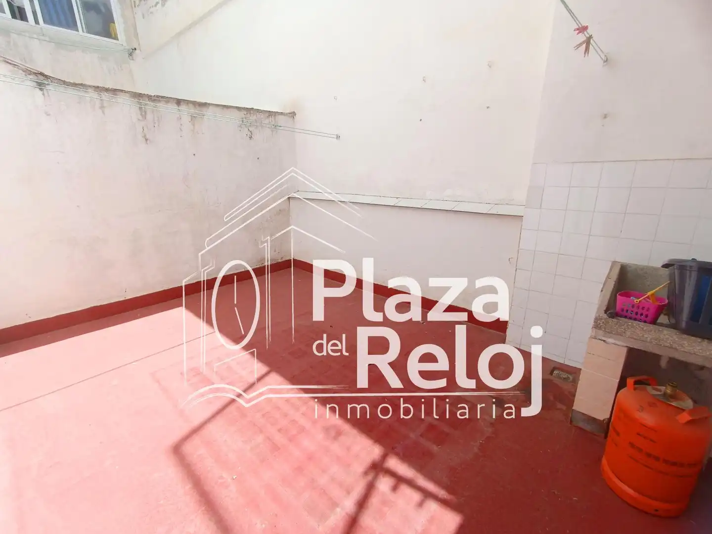 Vista exterior de Piso en venta en Talavera de la Reina con Aire acondicionado, Terraza y Amueblado